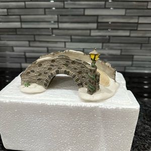 Dickens Christmas Village Stone Bridge